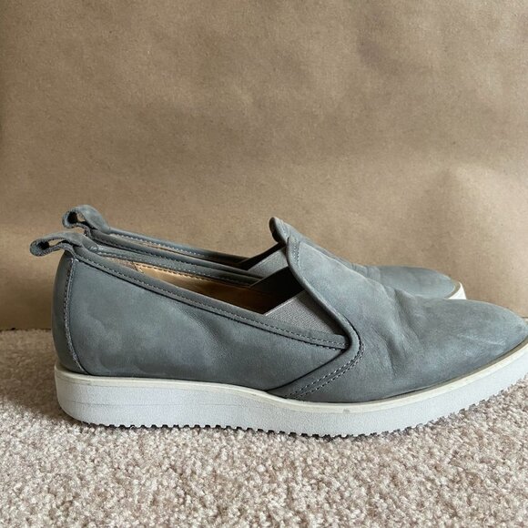 Everlane Grey Nubuck Street Flat Size 5 1/2 - Picture 6 of 8